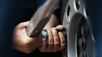 Onderdelen en Mercedes-Benz service uit één hand